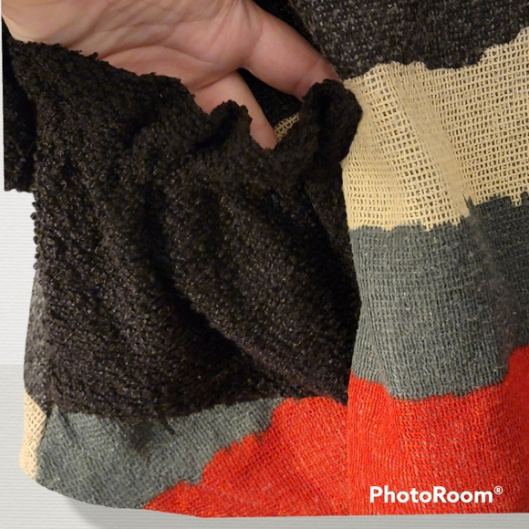 Aris.A red, gray, red, and black cardigan, size small - Picture 4 of 8